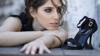 Sarkany presentó su línea de zapatos veganos