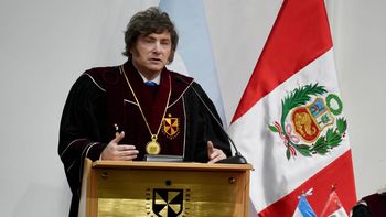 Milei recibió un Doctor Honoris Causa en Perú y destacó el avance de las ideas de la libertad en la región