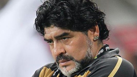 Maradona disparó contra todos y ya se fue de la Argentina