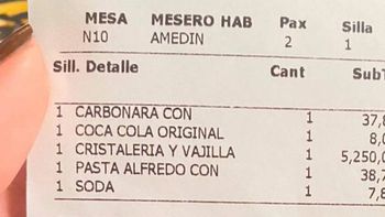 Pidieron la cuenta en el restaurante y le cobraron hasta la vajilla