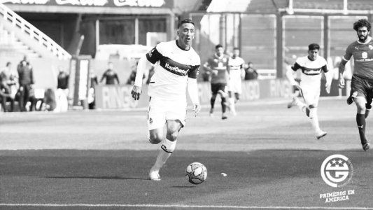 Sin Maradona en el banco, Gimnasia le ganó 1-0 a Independiente en un amistoso en Avellaneda