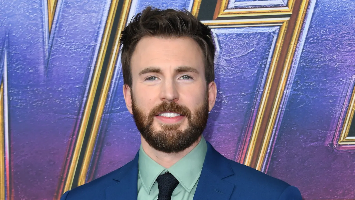 5 CURIOSIDADES sobre la nueva película de Navidad con Chris Evans y La Roca Johnson