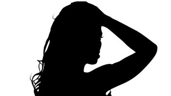 Qué joven modelo dijo: El título de actriz me queda grande