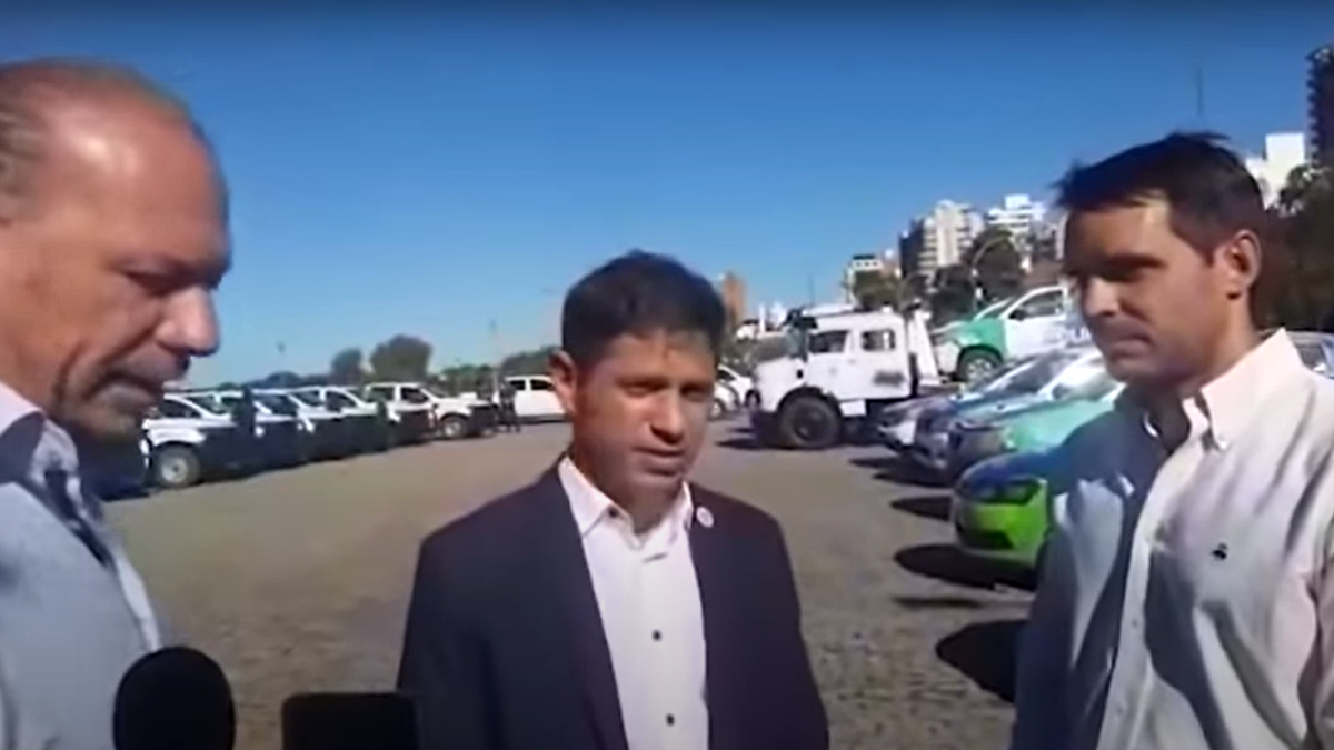 Los funcionarios bonaerenses saltearon todo protocolo y discutieron en plena conferencia de prensa.