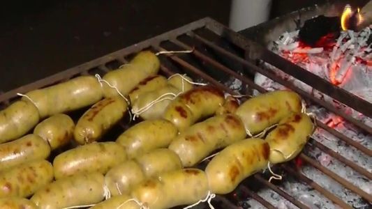 Chorilenta: la historia detrás de los chorizos de polenta que ofrecen en comedores de Santa Fe
