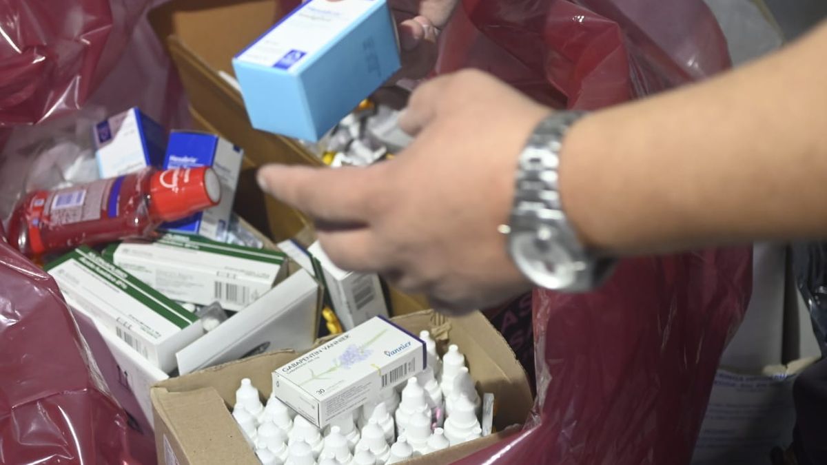 Los medicamentos vencidos en la cl&iacute;nica de Belgrano.
