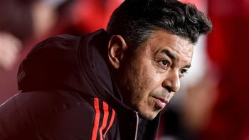 River hizo un sorprendente cambio en sus redes sociales luego de los rumores de una supuesta pelea entre Gallardo, Pérez y Armani. River hizo un sorprendente cambio en sus redes sociales luego de los rumores de una supuesta pelea entre Gallardo, Pérez y Armani.