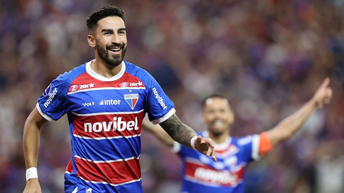 Lucero meti&oacute; dos goles en la goleada a Boca. (Foto: Ol&eacute;)