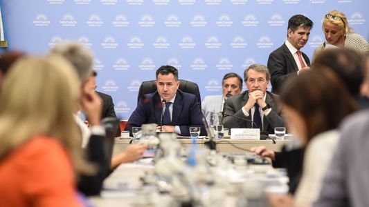 Día Clave para la Ley Ómnibus: retoma el debate en Diputados con presencia de empresarios y referentes sociales