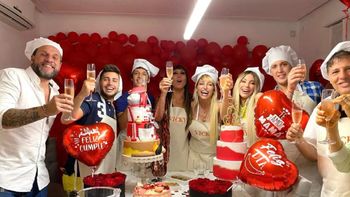 La intimidad del festejo de cumpleaños de Vicky Xipolitakis: Gracias a mi hermosa familia y amigos