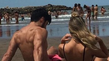 A Facundo Moyano lo pescaron infraganti con una sexy azafata del programa de Guido Kaczka