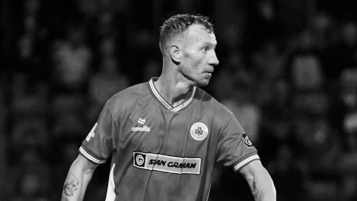 Conmoción en el fútbol: murió el jugador Michael Newberry en el día de su cumpleaños