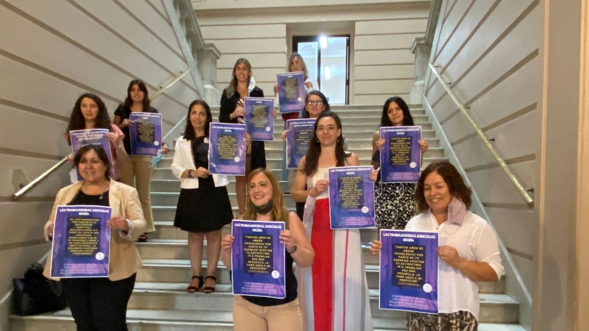 Integrantes de la Colectiva de Trabajadoras Judiciales de los Tribunales de La Plata.&nbsp;
