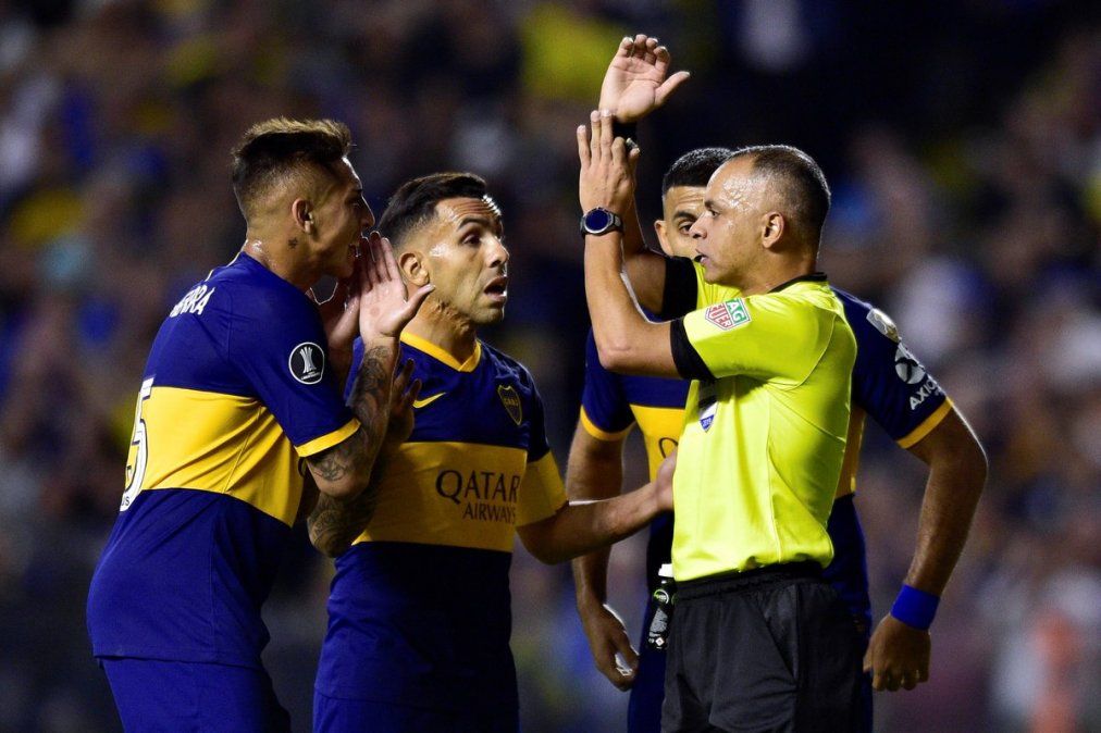 CONMEBOL publicó los audios del VAR del Boca-River: el gol anulado a Salvio y la validez en el tanto de Hurtado