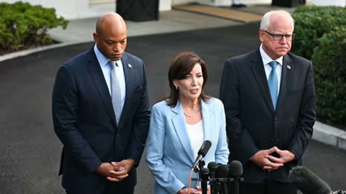 Los gobernadores demócratas siguen al lado del presidente Biden para las elecciones. (Foto: Gentileza BBC)