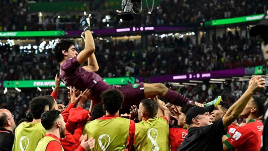 Bono, el arquero héroe de Marruecos: nacido en Canadá, con acento argentino y fanático de River