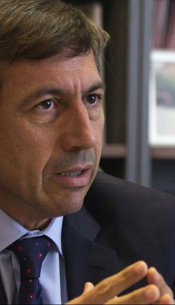 Encontraron muertos a la esposa y a uno de los hijos del senador radical Luis Naidenoff