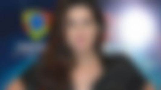 Enigmático: La bajaron de una producción de fotos