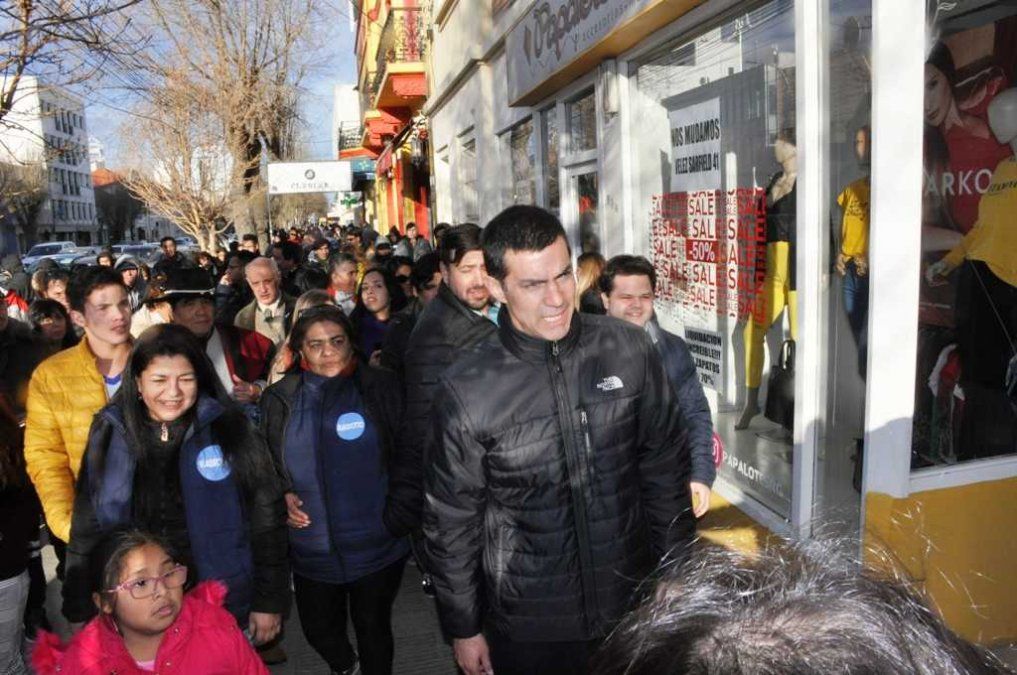 Urtubey fue a Santa Cruz y habló de corrupción: La plata que algunos se llevaron es la que falta para dar respuesta a la gente”