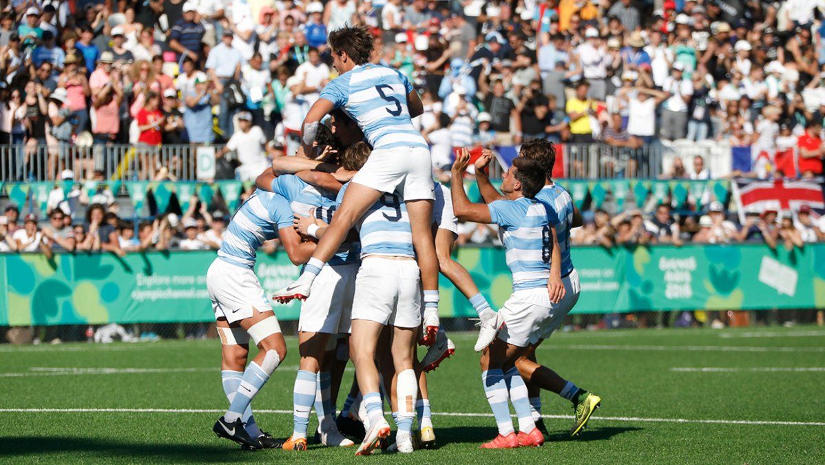 Los Pumitas completaron un torneo perfecto, derrotaron a Francia y se quedaron con el oro