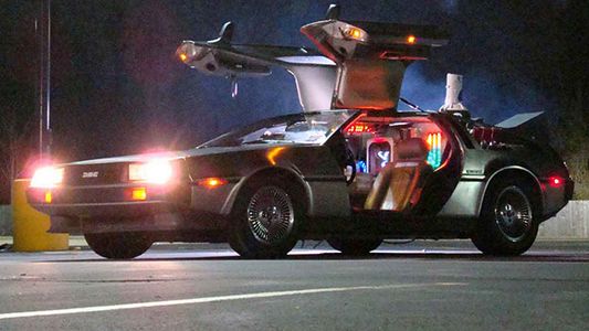 La marca del auto de Volver al futuro, en disputa legal tras 30 años