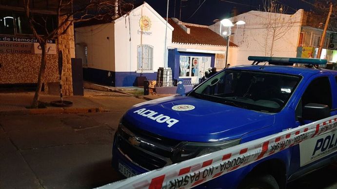 Investigan muerte de un detenido en una comisaría de Córdoba: tres altos jefes policiales desplazados y seis uniformados en pasiva