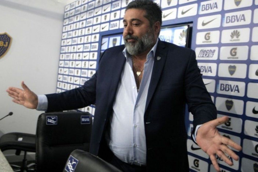 Daniel Angelici cuestionó a los jugadores en la práctica de Boca: qué les dijo