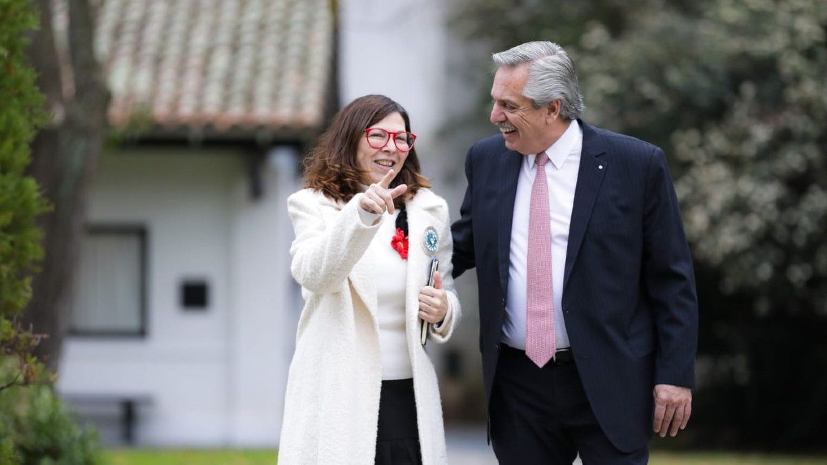 La primera imagen oficial de Alberto Fernández y Silvina Batakis.