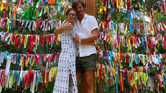 La visita mística de Pampita y Roberto García Moritán a la Virgen Desatanudos