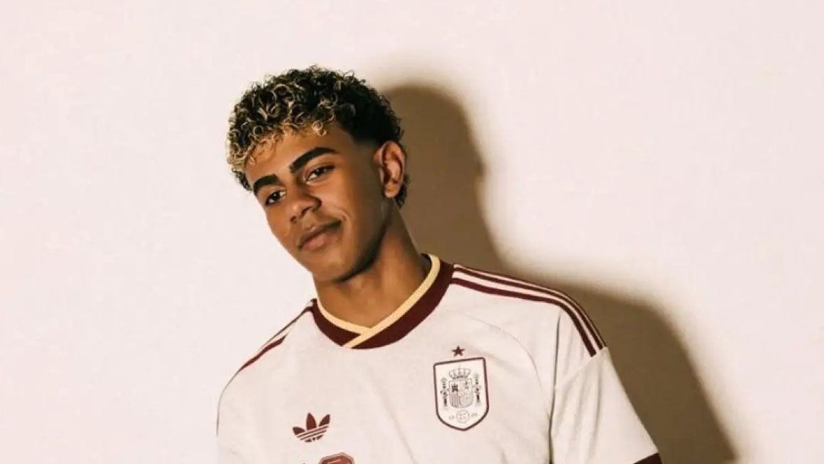 Misterio revelado: por qué Lamine Yamal no usa la camiseta número 10 en la Selección de España