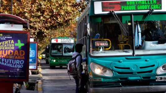 ¿Paro encubierto? El 1° de mayo no va a haber transporte público