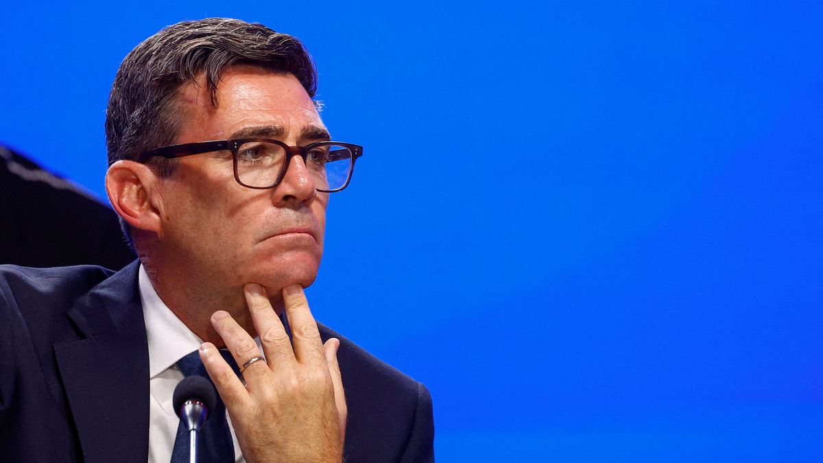 Para los funcionarios estadounidenses el programa de inversión en defensa presentado por el primer ministro británico, Andy Burnham, “no es un paso suficiente en la dirección correcta”. (Foto: Reuters)