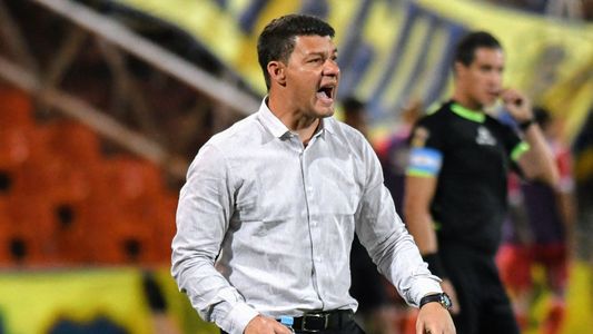 De Battaglia para ¿Riquelme?: Me voy, a ver si se me meten en el vestuario