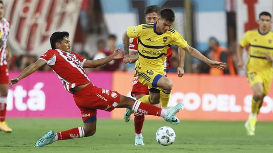 Boca perdió ante Unión sobre el final y no pudo meterse en los puestos de clasificación