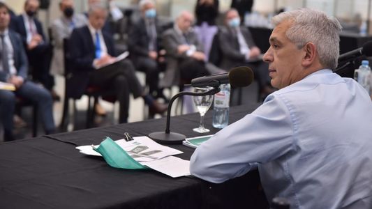 La visita de Julián Domínguez al Consejo Agroindustrial: pedidos cruzados entre el Gobierno y empresarios