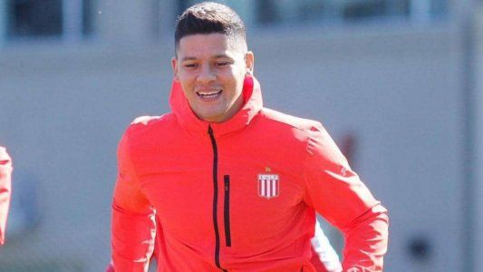Verón y otro sueño de Selección: Estamos trabajando para que Rojo pueda venir a Estudiantes; dependemos de Manchester