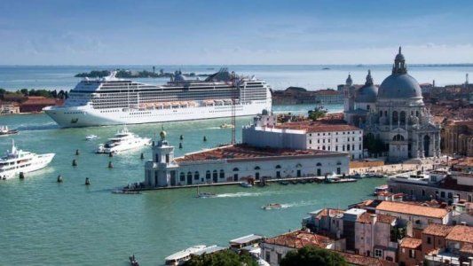 ¿Cómo viajar a Europa en barco?