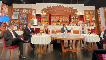 Mariano Iúdica y Chiche Gelblung fueron aislados por un caso positivo de COVID en Polémica en el bar