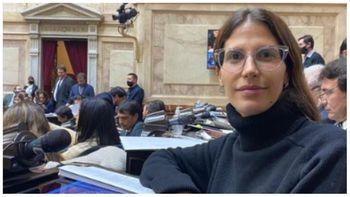 Quién es Camila Crescimbeni, la diputada que perdió un hijo, tiene otro internado y sesionó igual para aprobar el Presupuesto 2023