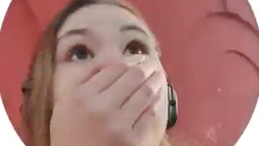 Estremecedor: captó el momento de la explosión de un misil mientras grababa un vivo