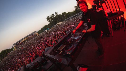 Hernán Cattaneo: más de 30 mil personas disfrutaron de la nueva edición de Sunsetstrip Buenos Aires