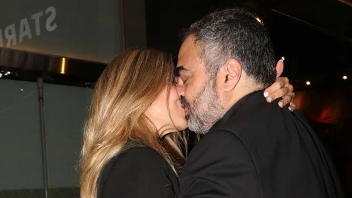 Ella es la rubia y joven mujer que enloquece a Roberto Moldavsky&nbsp;