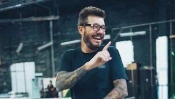 Marcelo Tinelli se vacunó contra el COVID cuatro días antes de volver a la televisión