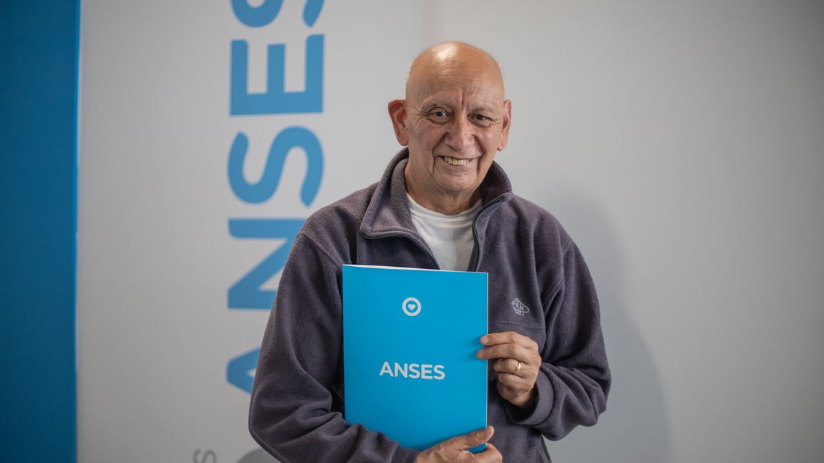 ANSES mantiene vigente la posibilidad de acceder a la pensión por invalidez, conocida como pensión por discapacidad. ANSES mantiene vigente la posibilidad de acceder a la pensión por invalidez, conocida como pensión por discapacidad.