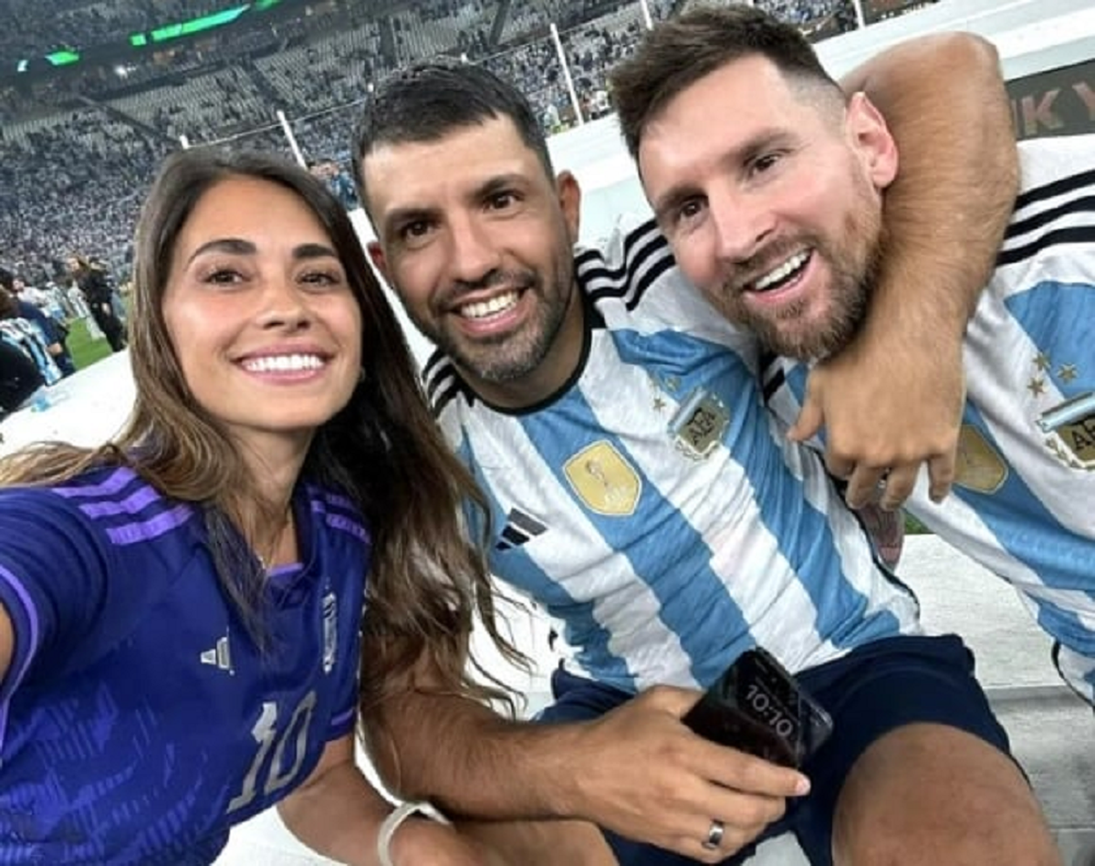 La Foto De Antonela Roccuzzo Con Lionel Messi Y Kun Agüero Que Se ...