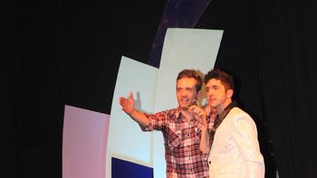 Jey Mammon estrenó su unipersonal y no faltó nadie