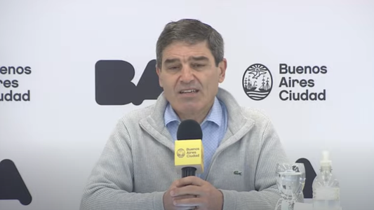 Vacunación: Quirós reveló la fecha para la aplicación de la tercera dosis