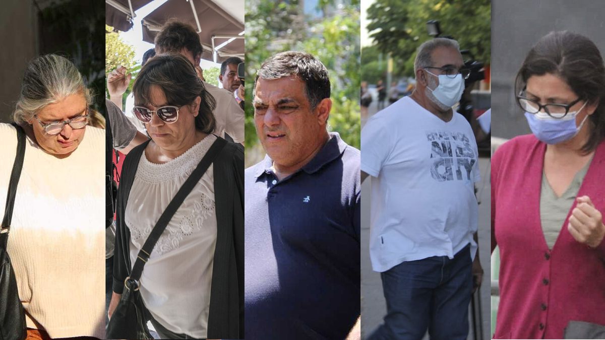 María Paula Cinalli, madre de Blas Cinalli; Rosalía Zárate, madre de Máximo Thomsen; Mauro Pertossi, padre de Ciro y Luciano; Héctor Benicelli, padre de Matías; y María Alejandra Guillén, madre de Enzo Comelli (Foto: NA).