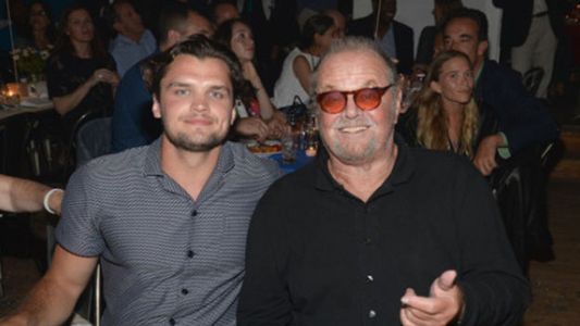 Hermanos separados al nacer: el hijo de Jack y DiCaprio