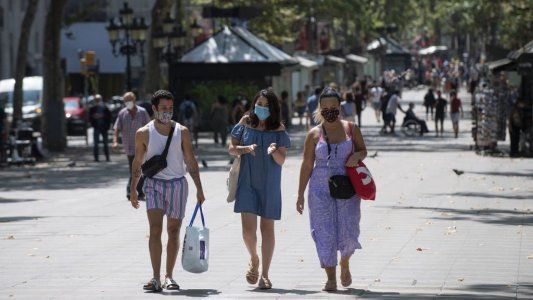 Barcelona: 4 millones de personas en un confinamiento voluntario ante el rebrote de Covid-19
